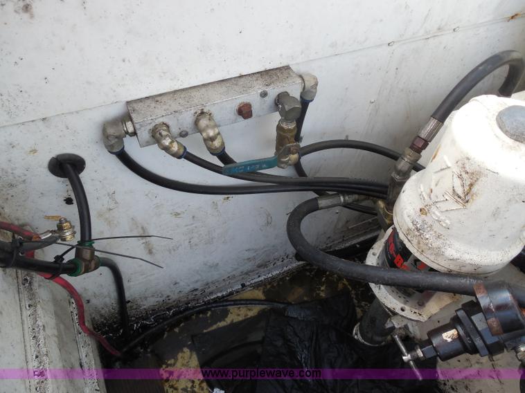 image for item I1344 2007 Ford F550 Super Duty service truck