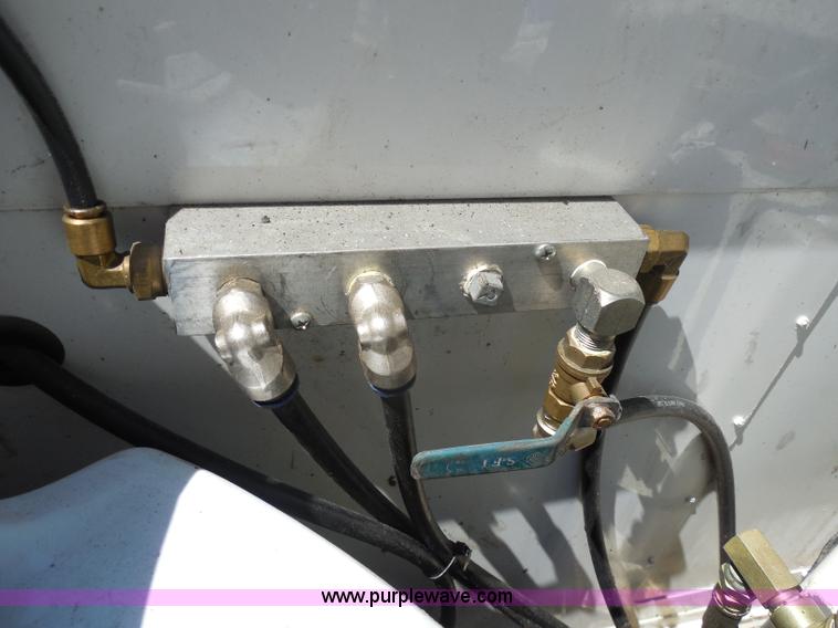 image for item I1345 2007 Ford F550 XL Super Duty service truck