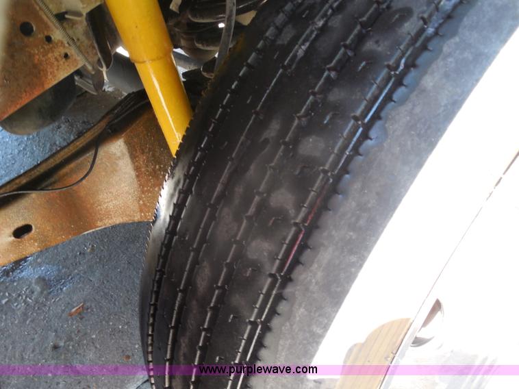 image for item I1345 2007 Ford F550 XL Super Duty service truck