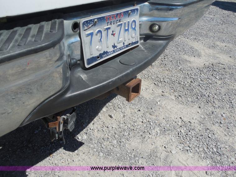 image for item I1346 2004 Ford F150 Heritage XLT pickup truck