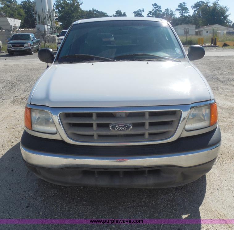 image for item I1355 2004 Ford F150 Heritage XLT SuperCab pickup truck