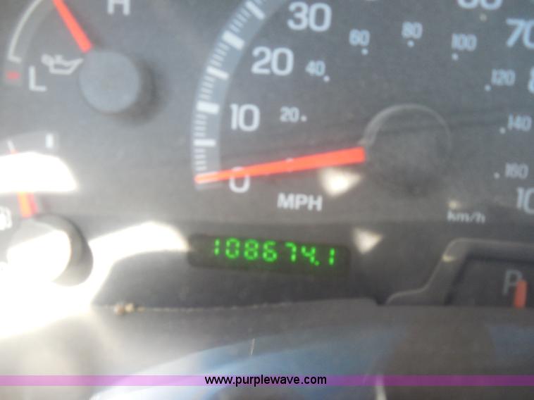 image for item I1355 2004 Ford F150 Heritage XLT SuperCab pickup truck