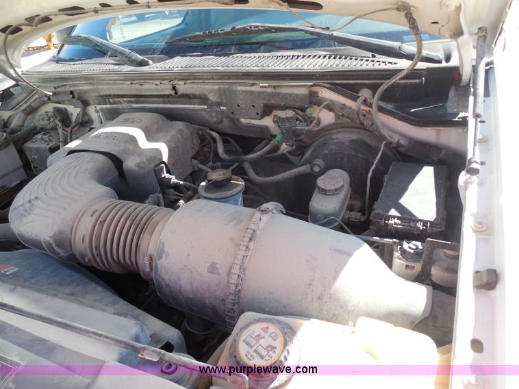 image for item I1355 2004 Ford F150 Heritage XLT SuperCab pickup truck