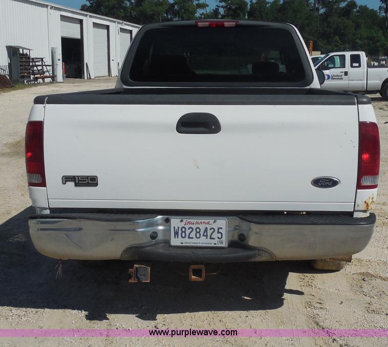 image for item I1356 2004 Ford F150 Heritage XL SuperCab pickup truck