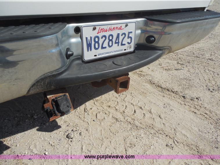 image for item I1356 2004 Ford F150 Heritage XL SuperCab pickup truck