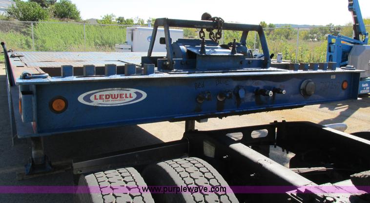 image for item I4235 2005 Ledwell LW48HT10 trailer