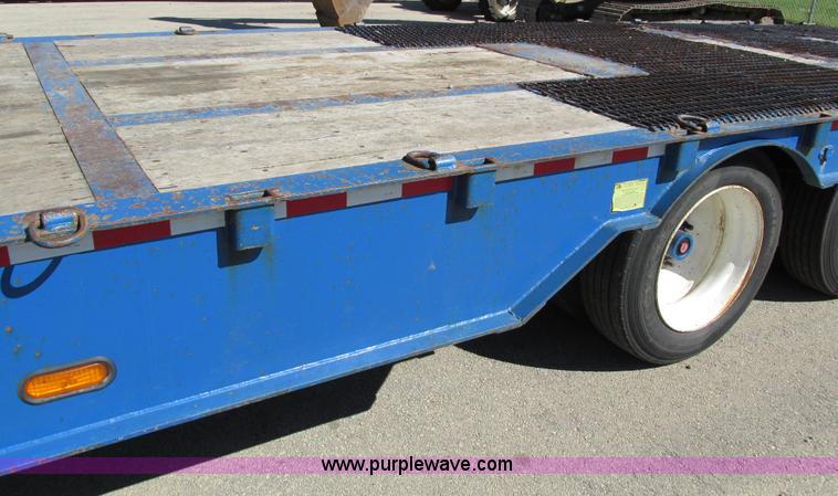 image for item I4235 2005 Ledwell LW48HT10 trailer