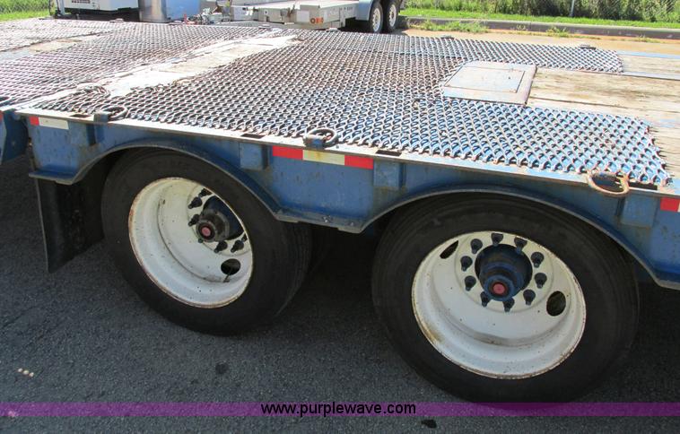 image for item I4235 2005 Ledwell LW48HT10 trailer