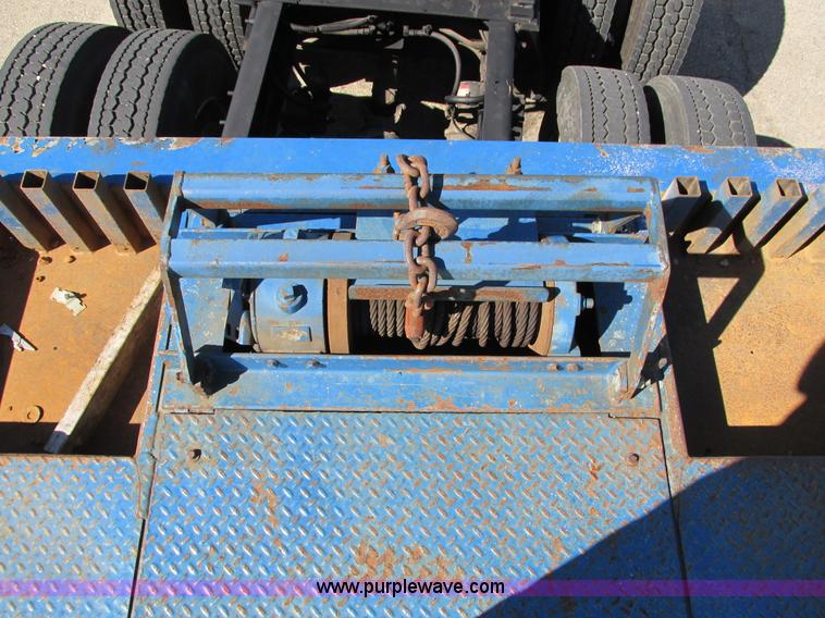 image for item I4235 2005 Ledwell LW48HT10 trailer