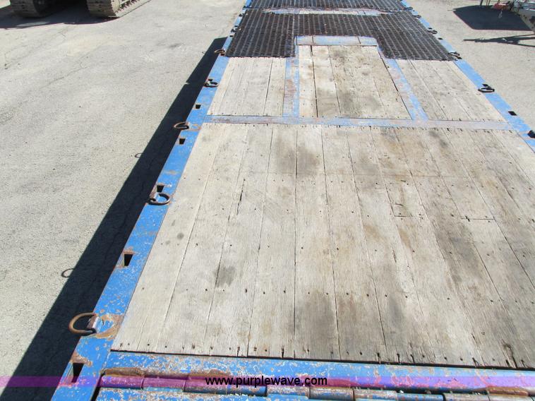 image for item I4235 2005 Ledwell LW48HT10 trailer