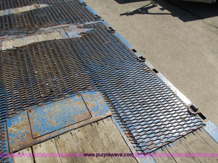 image for item I4235 2005 Ledwell LW48HT10 trailer