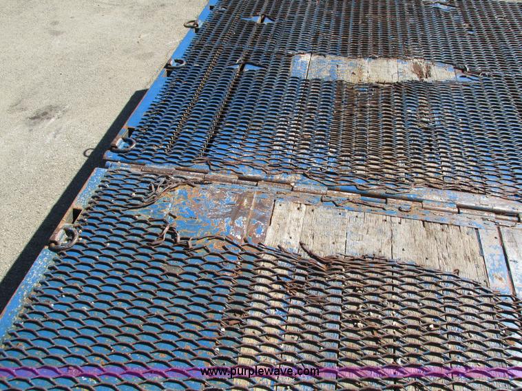 image for item I4235 2005 Ledwell LW48HT10 trailer