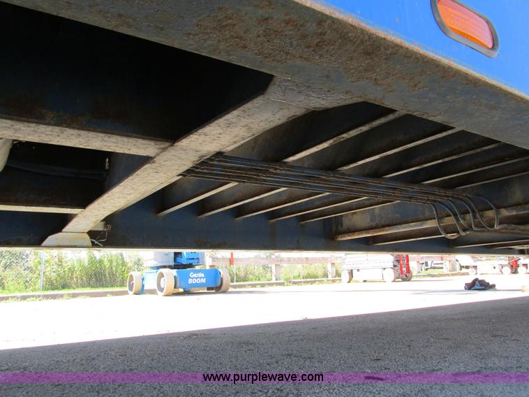 image for item I4235 2005 Ledwell LW48HT10 trailer