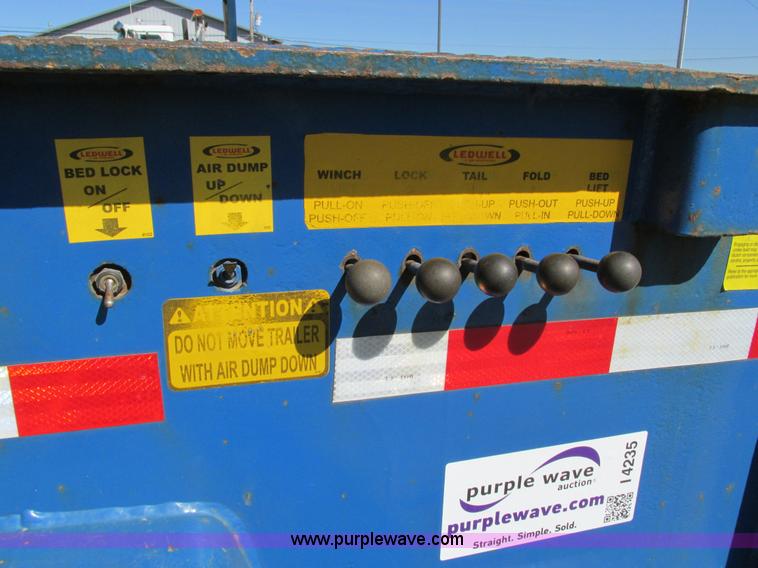 image for item I4235 2005 Ledwell LW48HT10 trailer