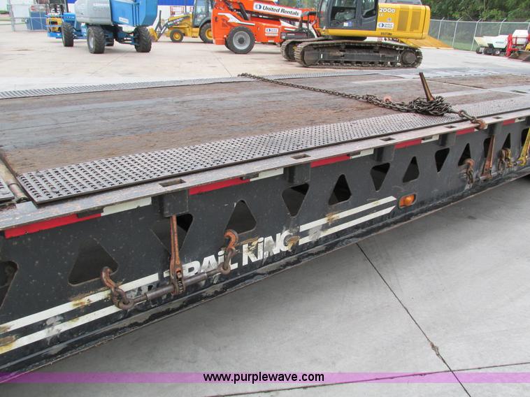 image for item I4237 2006 Trail King TK70HT-482 Hydratail trailer