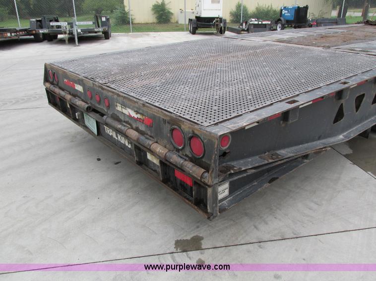 image for item I4237 2006 Trail King TK70HT-482 Hydratail trailer
