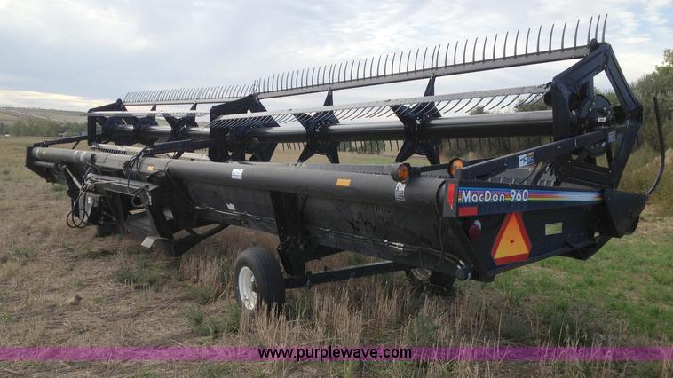 image for item A8643 1998 MacDon 960 36' draper head