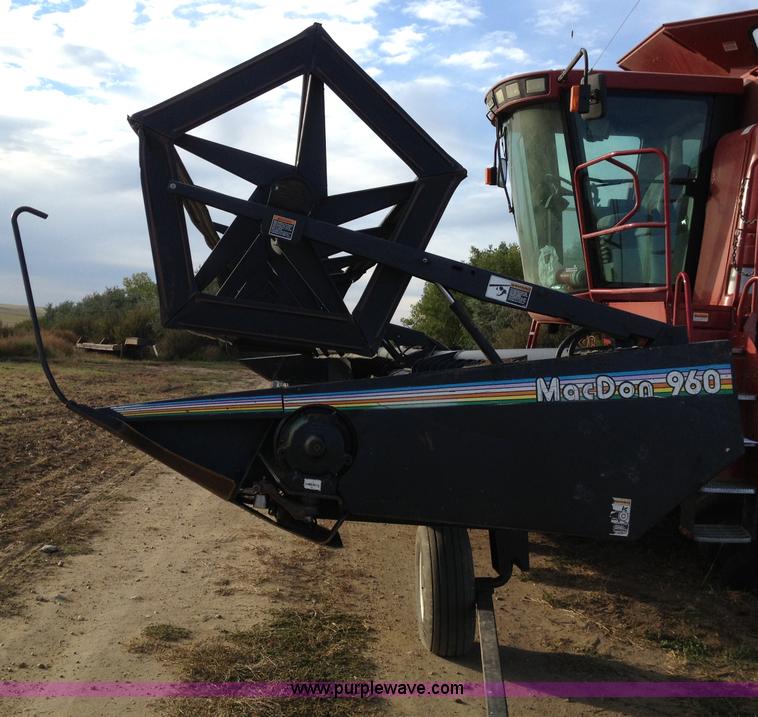 image for item A8644 1997 MacDon 960 36' draper head