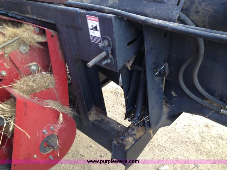 image for item A8644 1997 MacDon 960 36' draper head