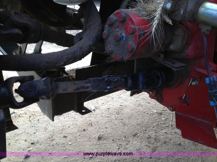 image for item A8644 1997 MacDon 960 36' draper head