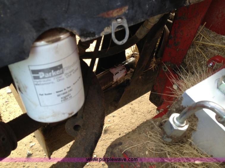 image for item A8644 1997 MacDon 960 36' draper head