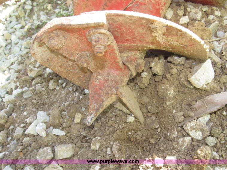 image for item AE9439 International Fast Hitch post hole auger