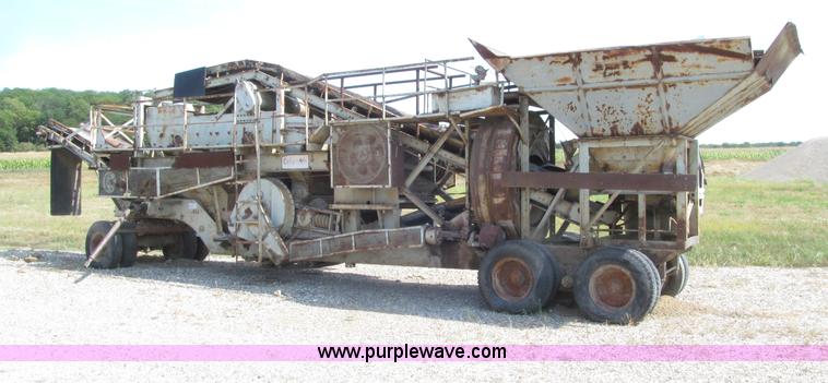 image for item D7479 Cedarapids 444 Super Commander portable crushing plant