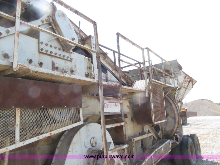 image for item D7479 Cedarapids 444 Super Commander portable crushing plant