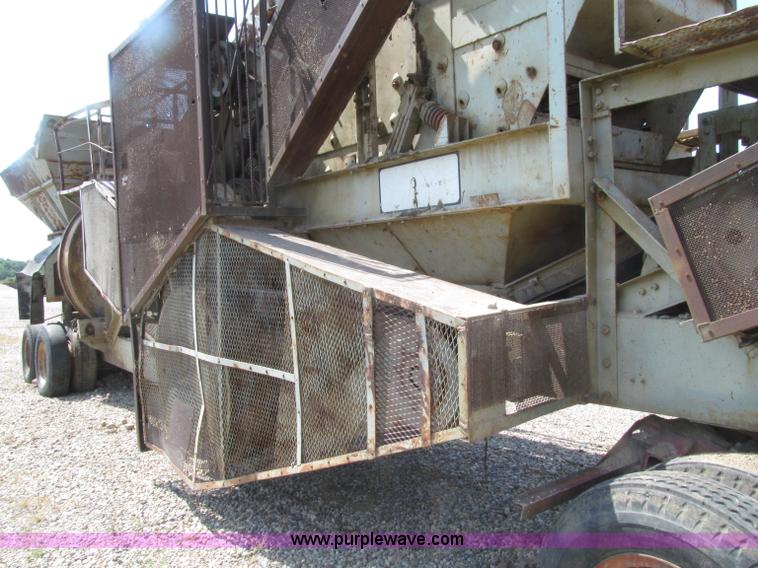 image for item D7479 Cedarapids 444 Super Commander portable crushing plant