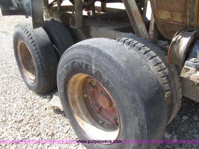 image for item D7479 Cedarapids 444 Super Commander portable crushing plant