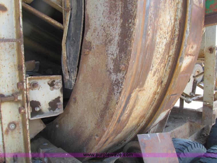 image for item D7479 Cedarapids 444 Super Commander portable crushing plant