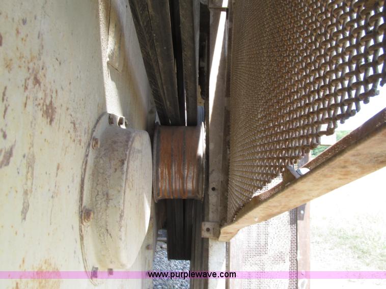 image for item D7479 Cedarapids 444 Super Commander portable crushing plant