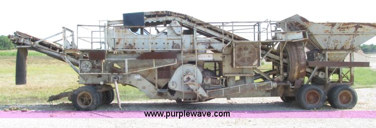 image for item D7479 Cedarapids 444 Super Commander portable crushing plant