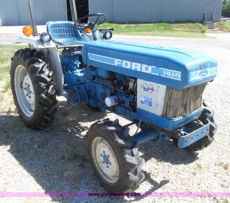 image for item E4506 Ford 1510 MFWD tractor