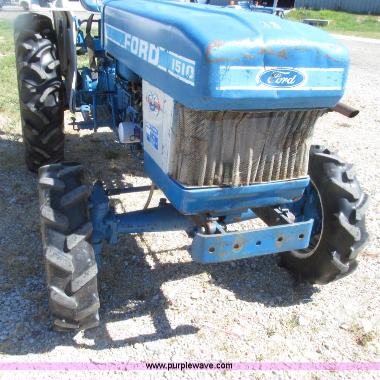 image for item E4506 Ford 1510 MFWD tractor