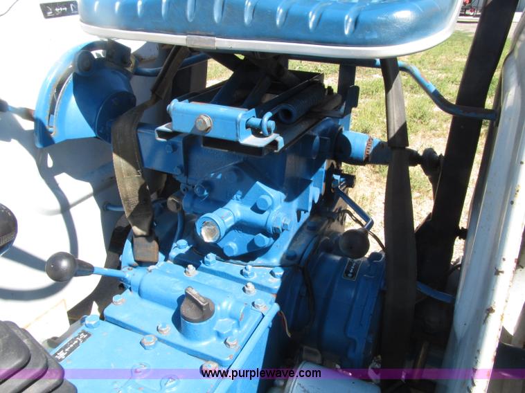 image for item E4506 Ford 1510 MFWD tractor