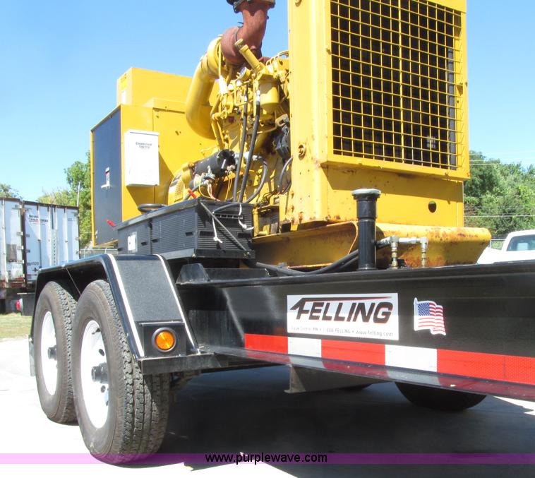 image for item E4507 Caterpillar SR4 188 KVA portable generator