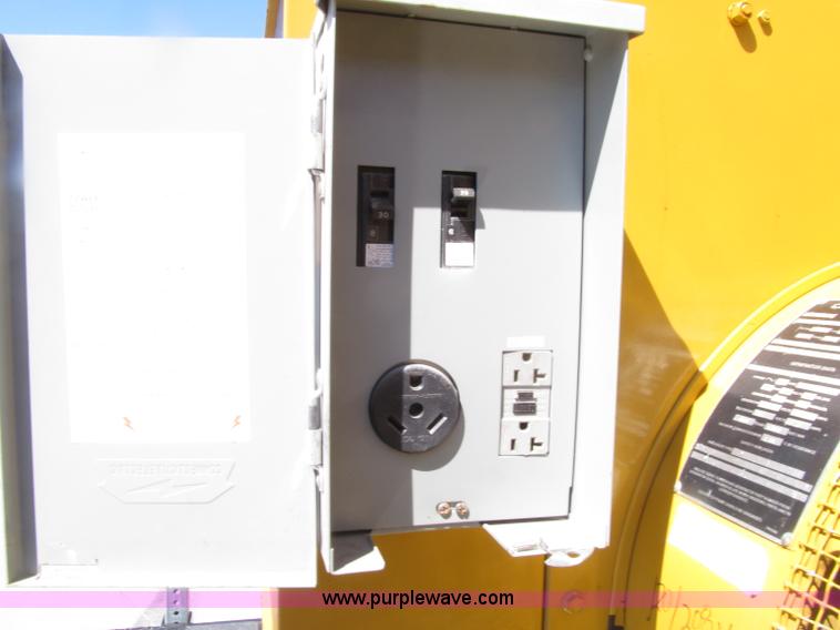 image for item E4507 Caterpillar SR4 188 KVA portable generator