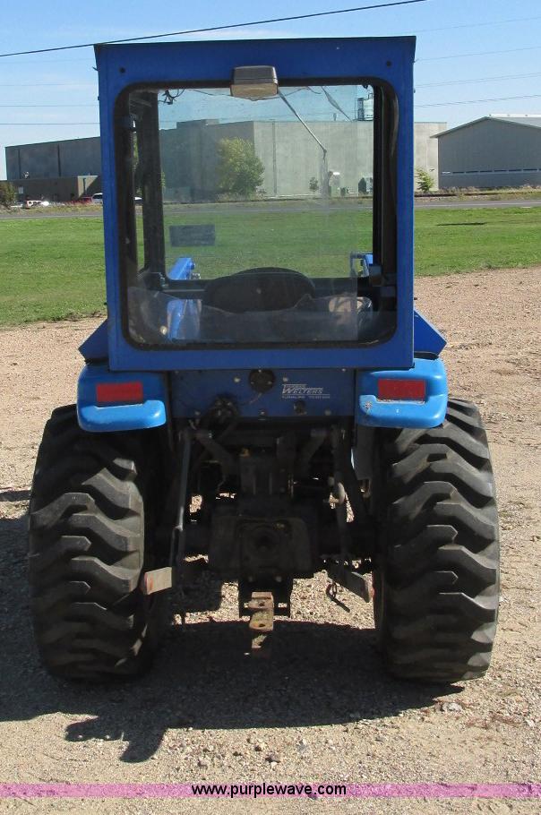 image for item E5198 2003 New Holland TC29 tractor