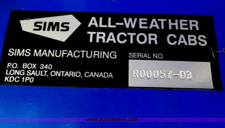 image for item E5198 2003 New Holland TC29 tractor