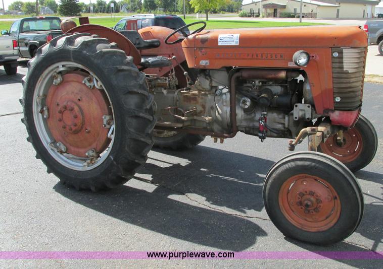 image for item E5201 1958 Massey-Ferguson 65 tractor