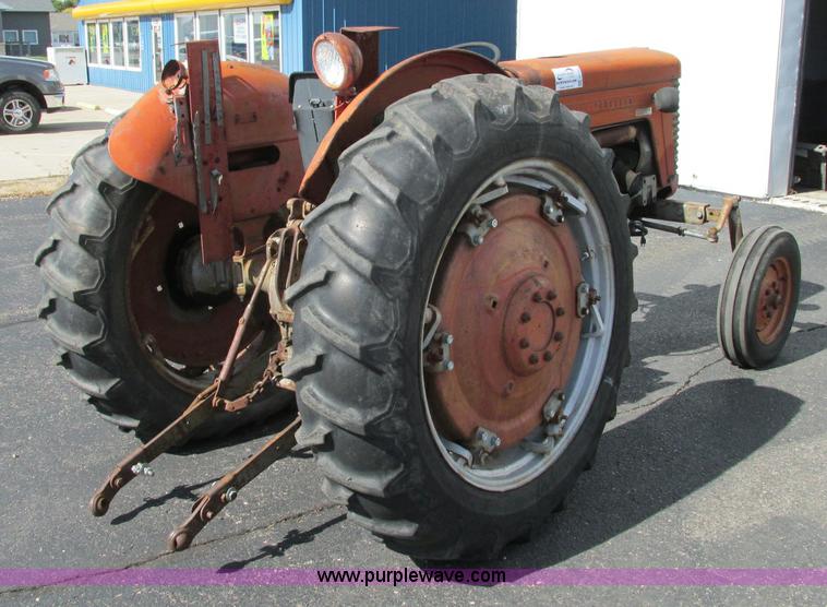 image for item E5201 1958 Massey-Ferguson 65 tractor