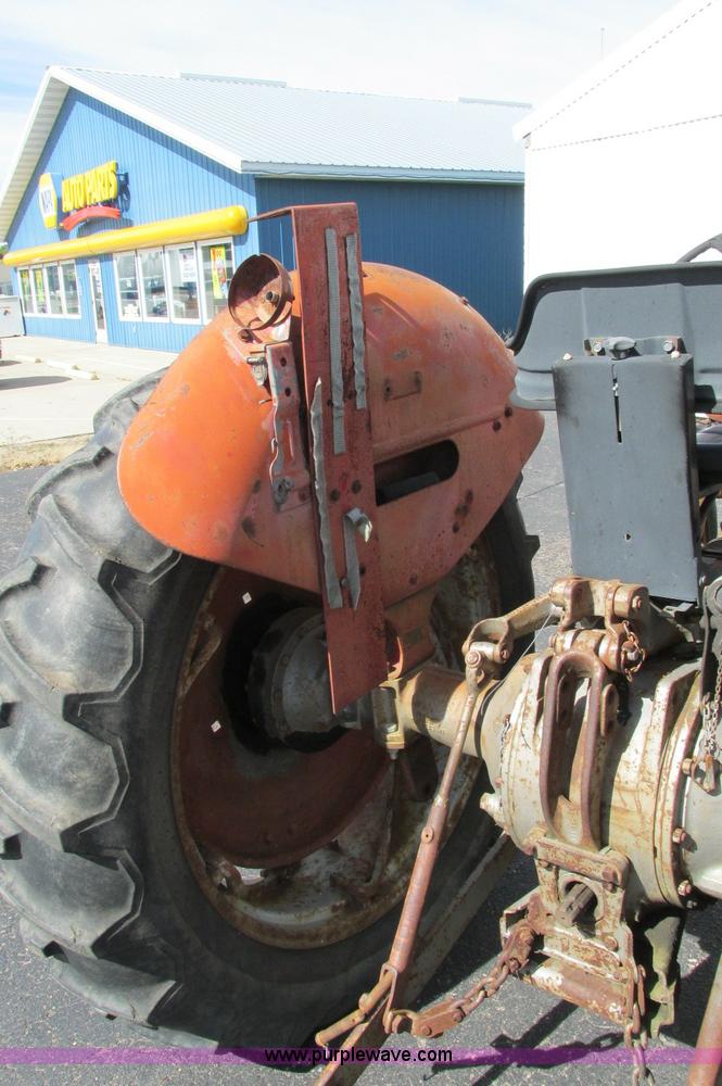 image for item E5201 1958 Massey-Ferguson 65 tractor