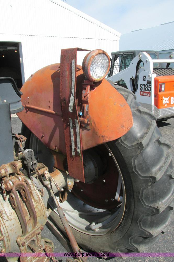 image for item E5201 1958 Massey-Ferguson 65 tractor