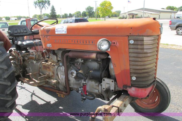 image for item E5201 1958 Massey-Ferguson 65 tractor