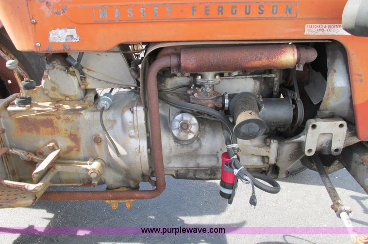 image for item E5201 1958 Massey-Ferguson 65 tractor