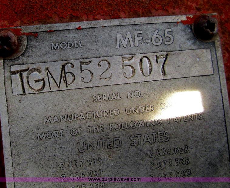 image for item E5201 1958 Massey-Ferguson 65 tractor