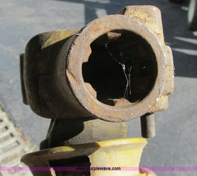 image for item E5202 Perfect W 9' mower