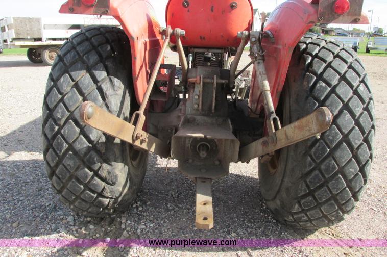 image for item E5205 1980 Massey-Ferguson 210 tractor