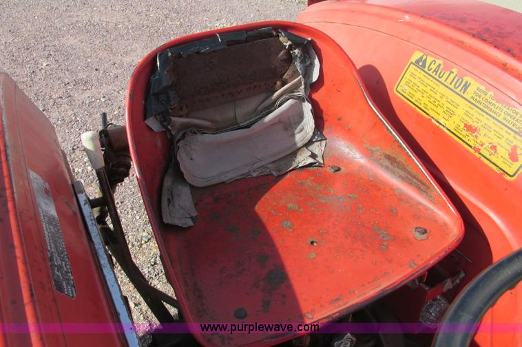 image for item E5205 1980 Massey-Ferguson 210 tractor